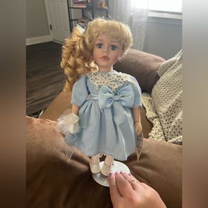 Soft Expressions Porcelain Doll